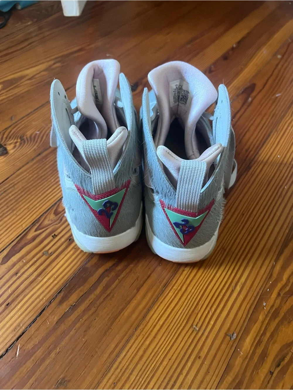Jordan 7 Retro SE ‘Hare 2.0’ in Sage Green and Pink